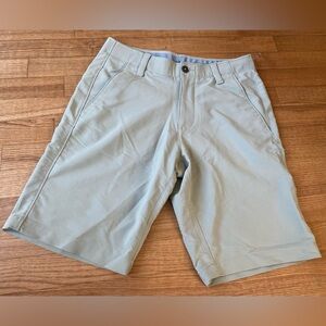 Under Armour loose Heatgear Khaki Performance Shorts golf shorts sz 30 Gorpcore
